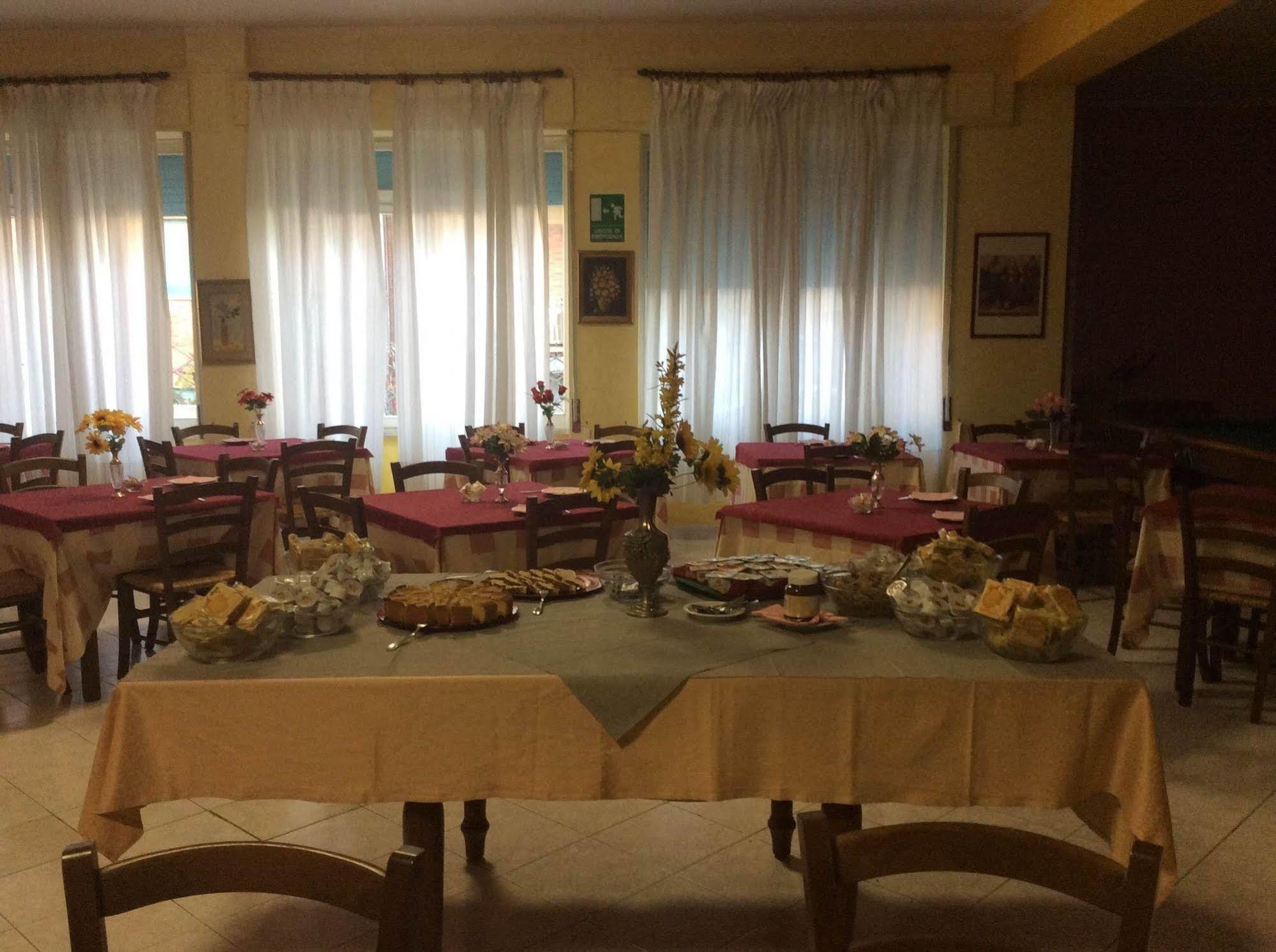 Hotel Rex Chianciano Terme Luaran gambar